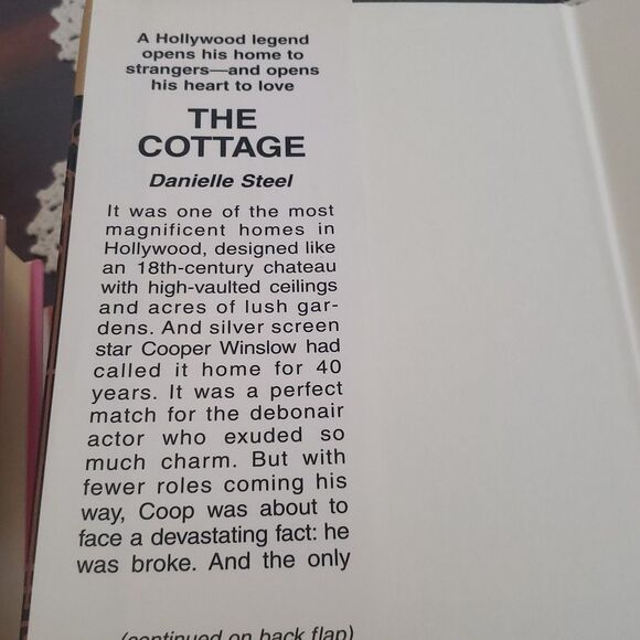 💚3/$20 Vintage Book - "The Cottage" by Danielle Steele (2002) - Large Print - Picture 8 of 12